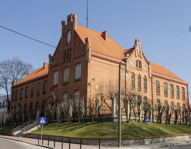 A public utility building made of natural Bornholm roof tile