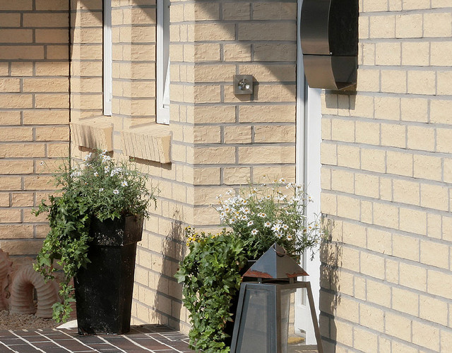 Single-family houses made of Ravello sandy and white brick