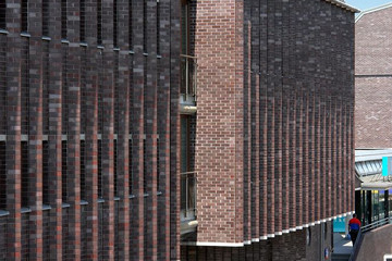 Sadyba made of smooth Adelaide brick