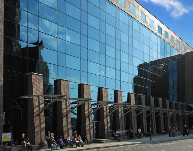 Galeria Dominikańska in Wrocław made of smooth Canberra and smooth Adelaide bricks