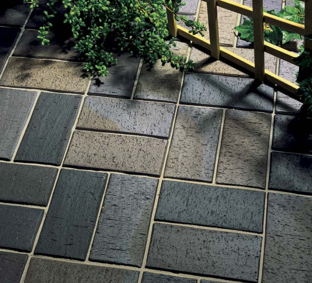 Schwabing black muted with a bevel