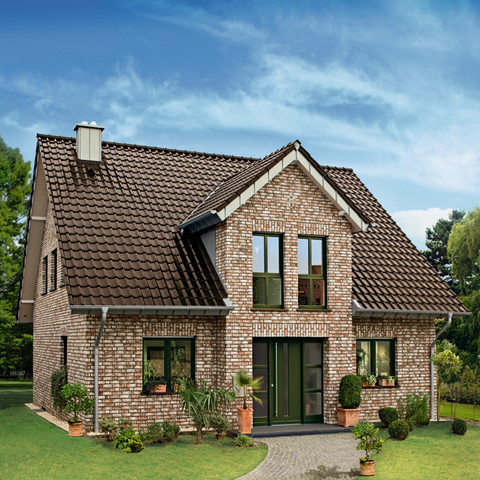 A single-family house covered with MONZA  Maduro