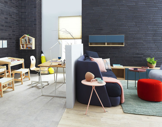  Living room with a children's corner