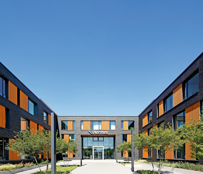 Excellent connection – Hermes administrative building in East Westphalia