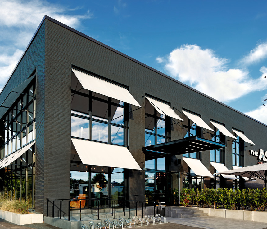 Rustic black – ASH STEAKHAUS chain in TROISDORF